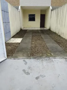 Sobrado com 3 Quartos à venda, 171m² no Jaçanaú, Maracanaú
