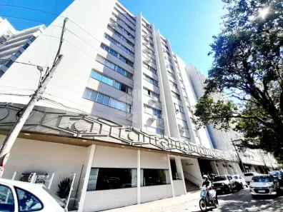 Apartamento com 1 Quarto para alugar, 47m² no Centro, Florianópolis