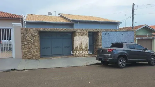 Casa com 2 Quartos à venda, 240m² no Vila São Lúcio, Botucatu