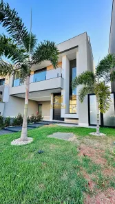 Sobrado com 3 Quartos para alugar, 230m² no Jardins Capri, Senador Canedo