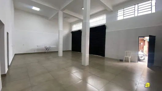 Ponto Comercial para alugar, 90m² no Industrial, Contagem