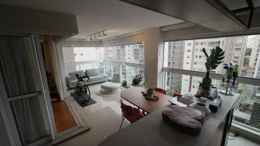 Apartamento com 4 Quartos à venda, 210m² no Vila Olímpia, São Paulo