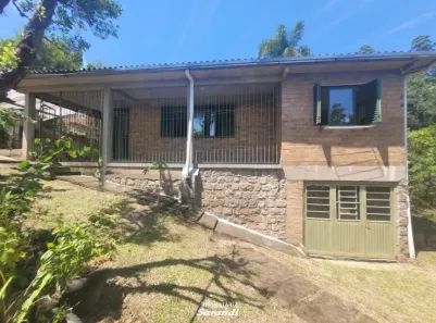 Fazenda/Sítio com 3 Quartos à venda, 1859m² no Cascata, Porto Alegre