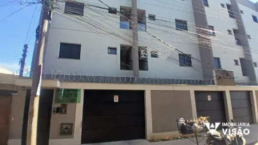 Apartamento com 2 Quartos para alugar, 64m² no Olinda, Uberaba