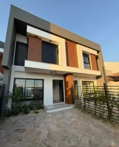 Casa com 3 Quartos à venda, 110m² no Igara, Canoas