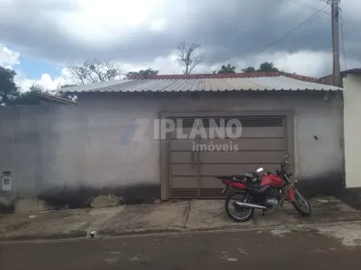 Casa com 2 Quartos à venda, 200m² no Residencial Deputado José Zavaglia, São Carlos