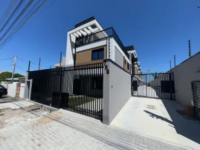 Sobrado com 3 Quartos à venda, 221m² no Portão, Curitiba
