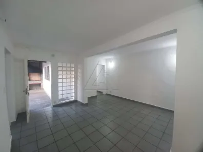 Casa com 2 Quartos para alugar, 70m² no Jardim Monte Kemel, São Paulo