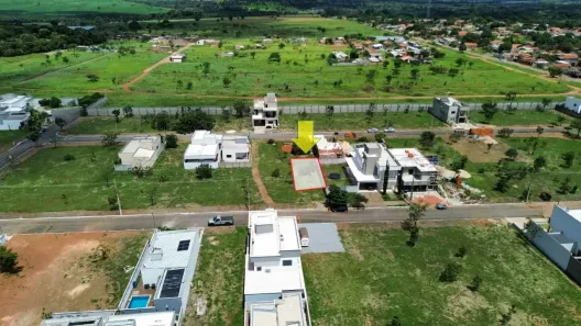 Lote/Terreno à venda, 250m² no Centro, Aragoiânia