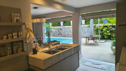 Casa com 3 Quartos à venda, 500m² no Caminho das Árvores, Salvador