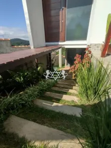 Sobrado com 3 Quartos à venda, 147m² no Portal da Fazendinha, Caraguatatuba