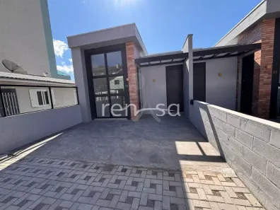 Casa com 3 Quartos à venda, 150m² no Floresta, Caxias do Sul