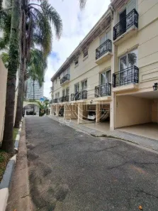 Casa de Condomínio com 3 Quartos para alugar, 180m² no Vila Andrade, São Paulo