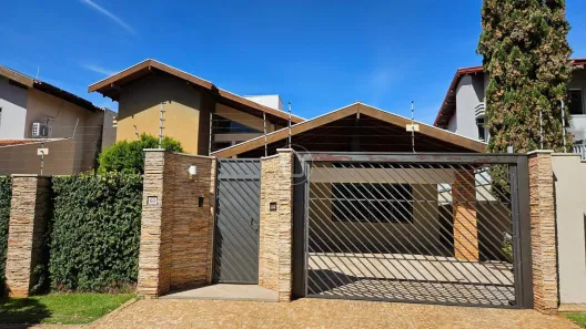 Sobrado com 4 Quartos à venda, 296m² no Jardim Autonomista, Campo Grande