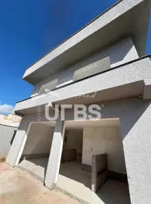 Casa de Condomínio com 4 Quartos à venda, 257m² no Jardins Capri, Senador Canedo
