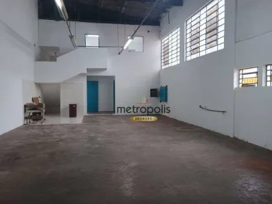 Galpão/Depósito/Armazém para alugar, 237m² no Casa Grande, Diadema