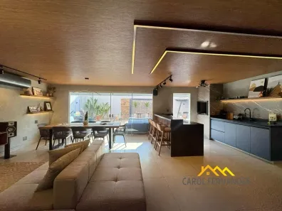 Sobrado com 3 Quartos à venda, 341m² no Nova Piracicaba, Piracicaba