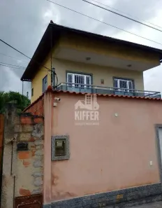 Casa de Condomínio com 3 Quartos à venda, 210m² no Santa Isabel, São Gonçalo