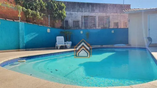 Sobrado com 3 Quartos à venda, 190m² no Maringá, Alvorada