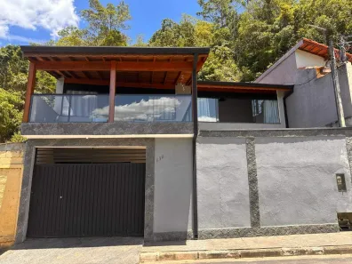 Casa com 2 Quartos à venda, 150m² no Loteamento Valparaiba, Guararema