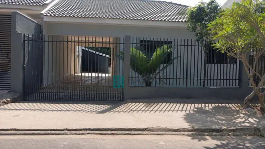 Casa com 2 Quartos à venda, 72m² no Loteamento Batel, Maringá