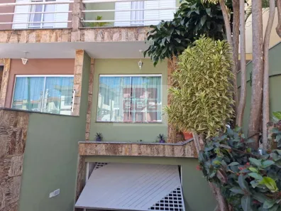 Sobrado com 3 Quartos à venda, 216m² no Jardim Textil, São Paulo