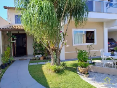 Casa com 3 Quartos à venda, 277m² no Interlagos, Vila Velha