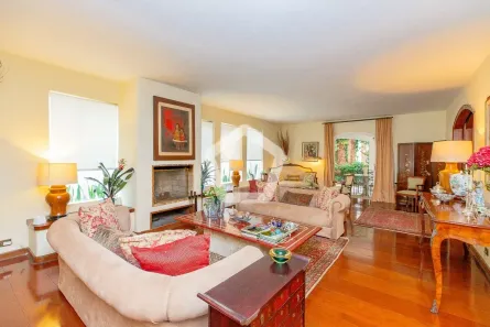 Casa com 4 Quartos à venda, 641m² no Jardim Leonor, São Paulo