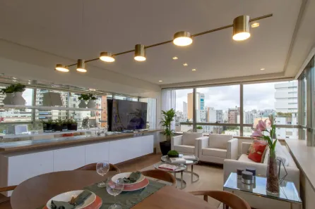 Apartamento com 2 Quartos à venda, 85m² no Moinhos de Vento, Porto Alegre