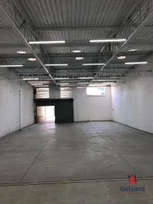 Galpão/Depósito/Armazém com 1 Quarto para alugar, 320m² no Parque São Luís, Taubaté