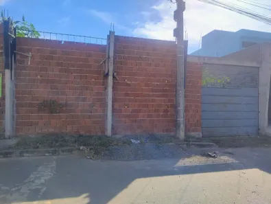 Lote/Terreno à venda, 200m² no Arapoanga, Brasília