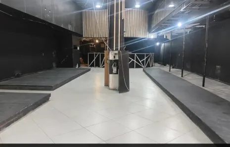Ponto Comercial para venda ou aluguel, 570m² no Vista Alegre, Rio de Janeiro