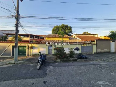 Casa com 2 Quartos à venda, 283m² no Jardim Sulacap, Rio de Janeiro