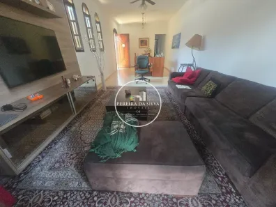 Casa com 3 Quartos à venda, 169m² no Jardim Piracuama, São Paulo