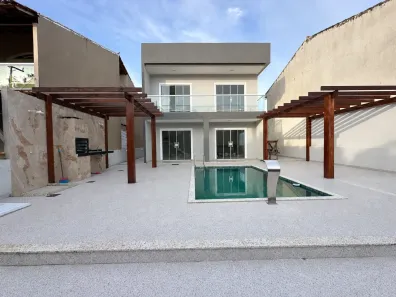 Casa de Condomínio com 4 Quartos à venda, 141m² no Ogiva, Cabo Frio