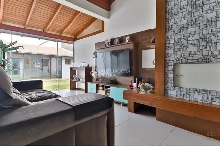Casa com 2 Quartos à venda, 166m² no Vila Jardim, Porto Alegre
