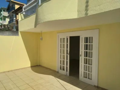 Sobrado com 3 Quartos à venda, 305m² no Parque Ipê, São Paulo