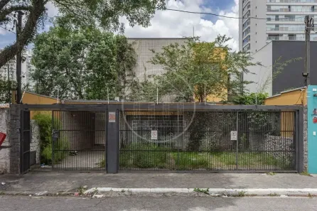 Casa com 2 Quartos para venda ou aluguel, 237m² no Cidade Monções, São Paulo
