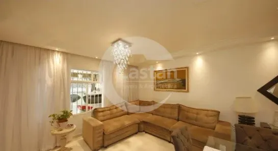 Sobrado com 4 Quartos à venda, 140m² no Jardim Piqueroby, São Paulo