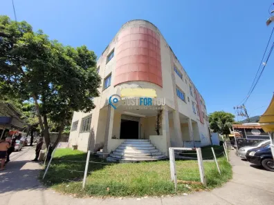 Prédio Comercial para alugar, 2250m² no Freguesia (Jacarepaguá), Rio de Janeiro