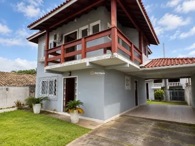 Casa com 2 Quartos à venda, 208m² no Carianos, Florianópolis
