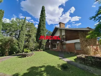 Fazenda/Sítio com 4 Quartos à venda, 400m² no Jardim Motorama, São José dos Campos
