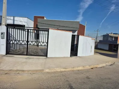 Casa com 2 Quartos à venda, 40m² no Jardim das Orquídeas, Sorocaba