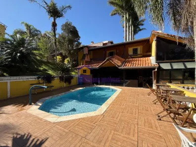 Fazenda/Sítio com 7 Quartos à venda, 2000m² no Curral, Ibiúna