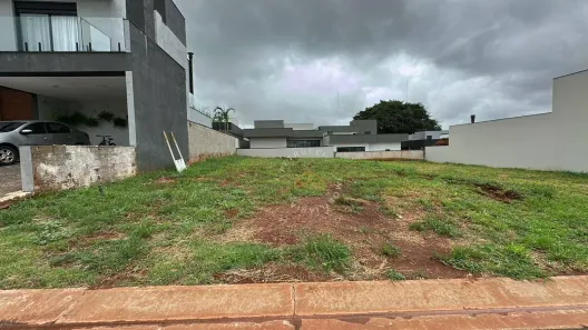 Lote/Terreno à venda, 300m² no Parque Brasil 500, Paulínia