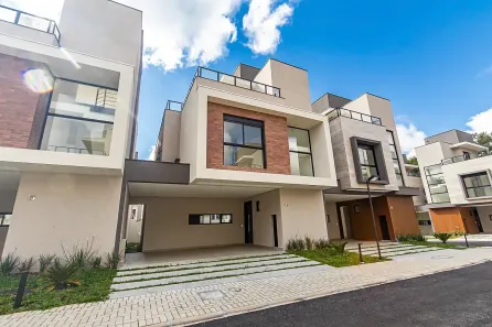 Casa de Condomínio com 3 Quartos à venda, 211m² no Bacacheri, Curitiba