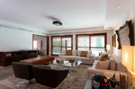 Casa com 4 Quartos à venda, 480m² no Jardim Guedala, São Paulo