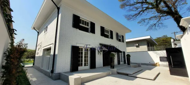 Casa com 4 Quartos à venda, 420m² no Jardim Everest, São Paulo