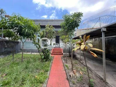 Casa com 3 Quartos para venda ou aluguel, 157m² no Freguesia (Jacarepaguá), Rio de Janeiro