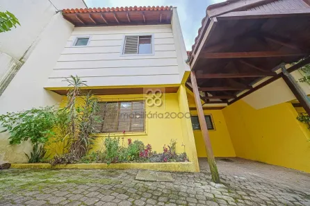 Sobrado com 3 Quartos à venda, 147m² no Abranches, Curitiba